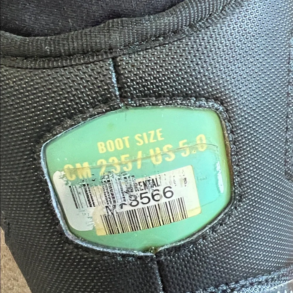 Head snowboard Boots‎ size 5